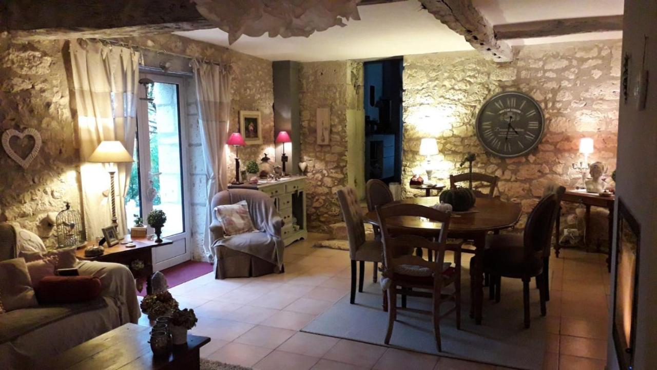 Bed and Breakfast Coeur De Vigne A Colombier 24560 Issigeac Exteriér fotografie